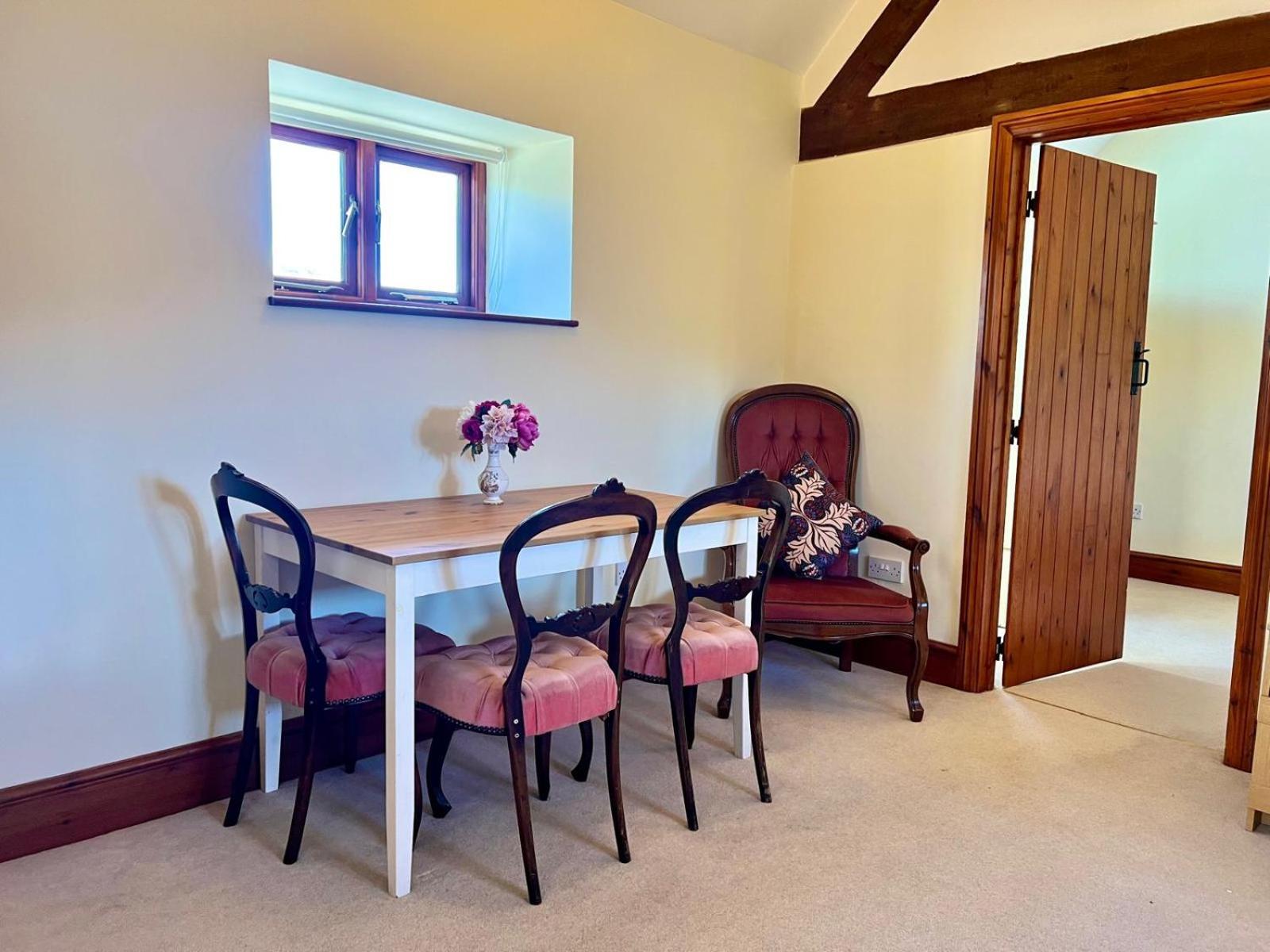Abenhall Cottages Mitcheldean Buitenkant foto